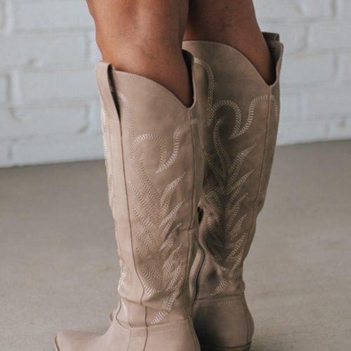 AlyEmbroideredWesternBoots 4