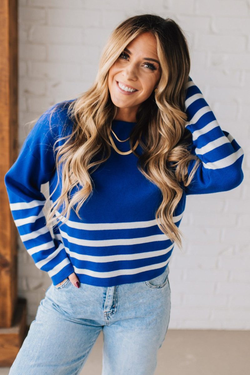 StripedDippedCropSweaterLightNavy 2