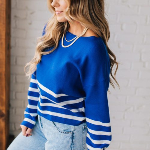 StripedDippedCropSweaterLightNavy 4